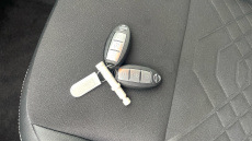 Nissan Juke 1.0 DiG-T 114 Tekna 5dr Petrol Hatchback